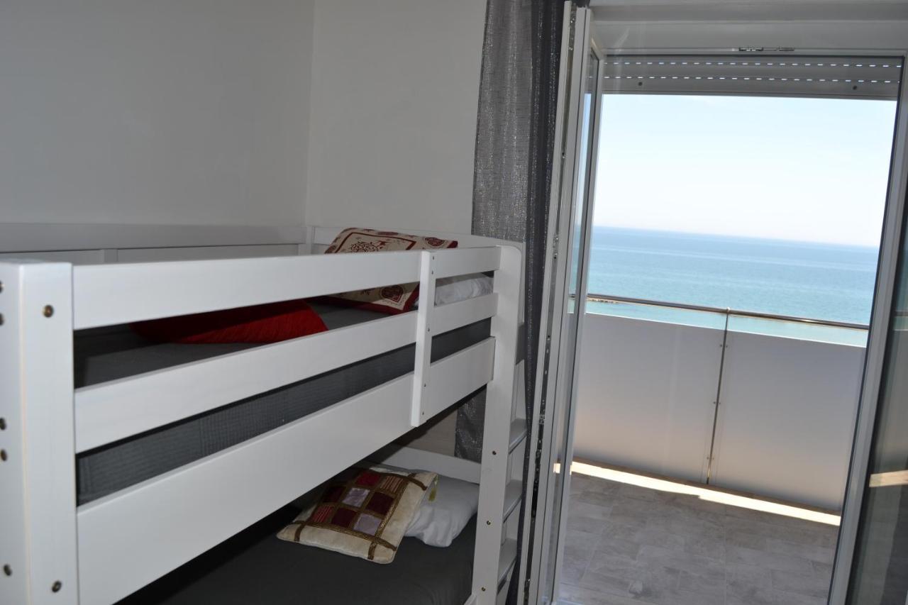 산베네데토델트론토 Fronte Mare Panoramico San Benedetto 아파트 외부 사진